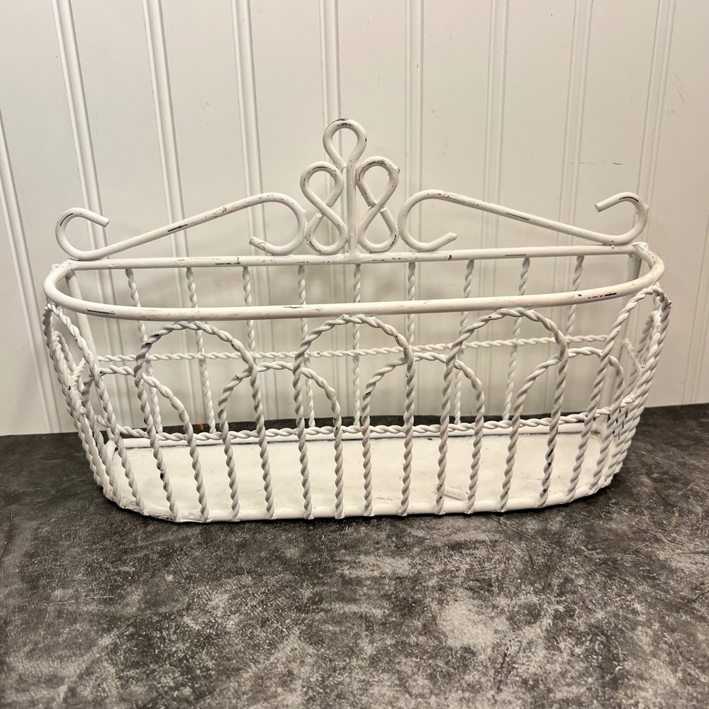 Vintage White Distressed Shabby Chic Wall Basket | Cottage
